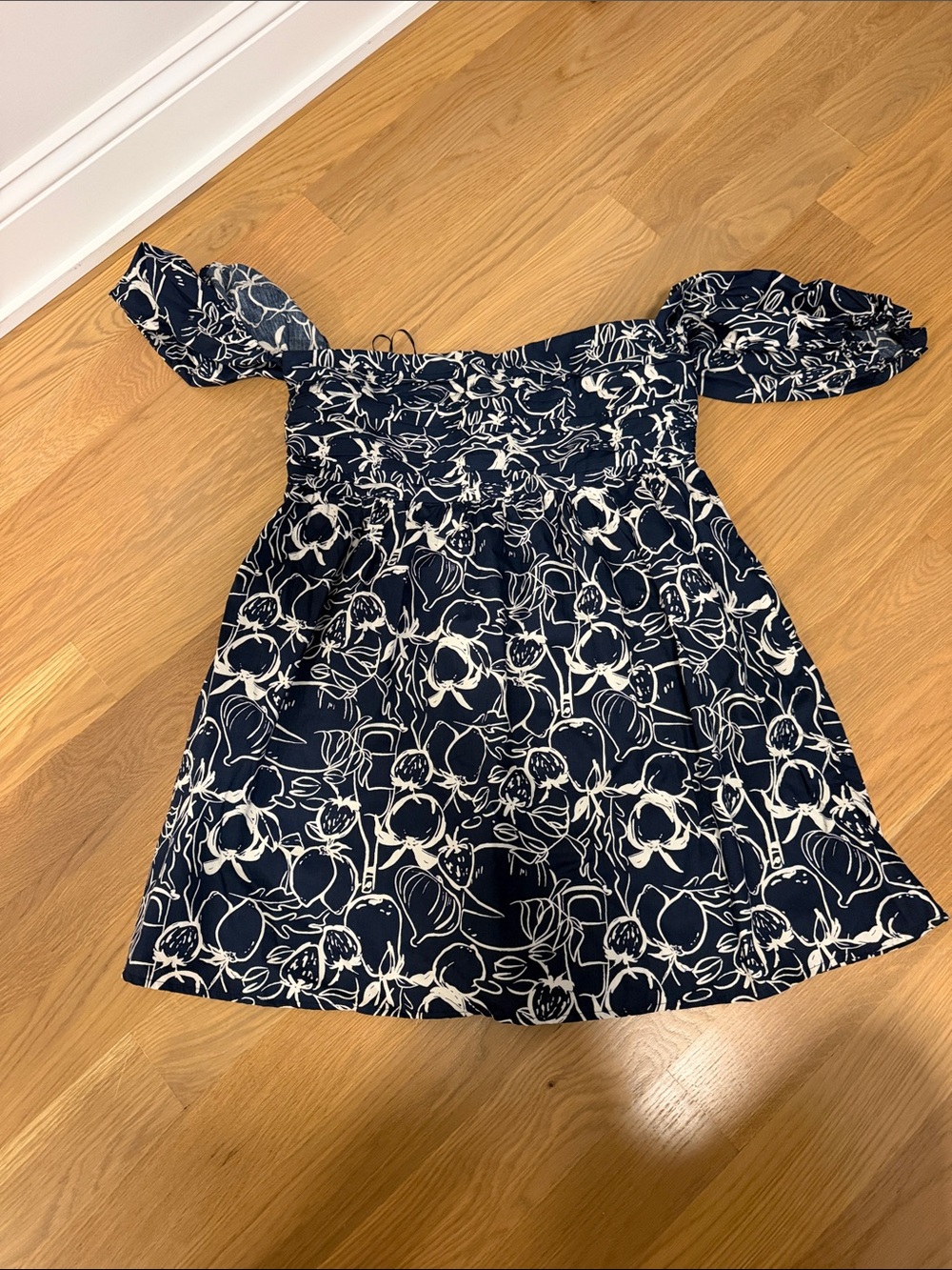 Abercrombie NWT Puff Mini Dress Size Large
